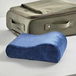 Almohada Viscoelástica Ergonómica De Viaje 25x30cm Pikolin Home -Forros De Cama Ventas 2024 070cf771454f13b8119eb45e632c32187f02d24d d9e3c1f9eae940a1b0c6e311b12ea7f5