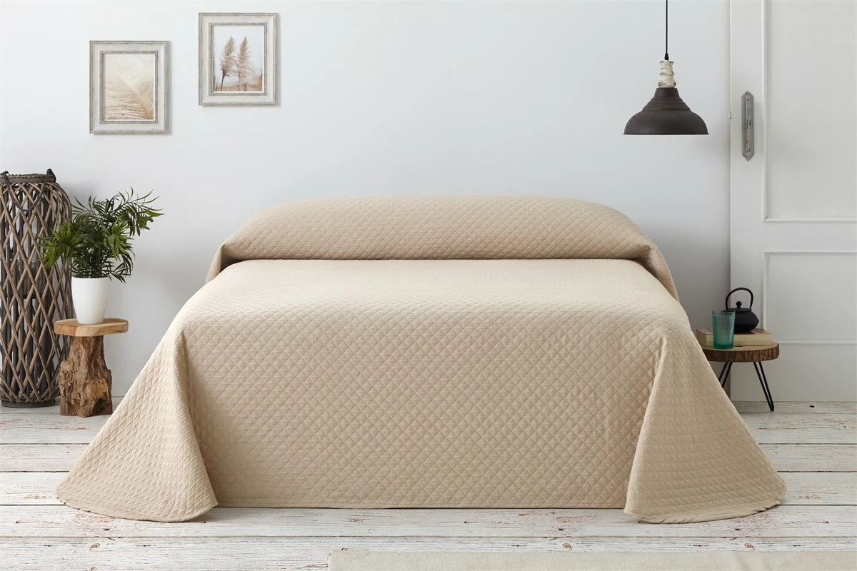 Vipalia - Colcha Bouti Pique 30% Algodón - 70% Poliester. Modelo Silver Cama 105 Cm - 200x260 Cm, Color Beige/Marfil 5 Vipalia - Colcha Bouti Pique 30% Algodón - 70% Poliester. Modelo Silver Cama 105 Cm - 200x260 Cm, Color Beige/Marfil - Imagen 3