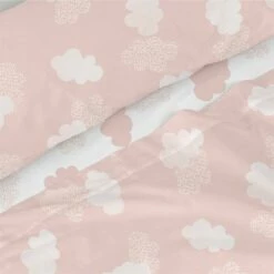 Clouds Pink Juego De Sábana Cama 80/90 (160x270 Cm) Rosa -Forros De Cama Ventas 2024 2b70a44d210d81f1f9b69c48d523a0bf7b2669a2 31b65fa3d8db4fefae1406faeb0fe4b3