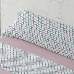 Juego De Sábanas Tres Piezas Cama De 90 Anillo Rosa Donegal -Forros De Cama Ventas 2024 42037caf6f79a35053db5231ae59a43ba6e1d16c 99bffda9bb454ebd928b263785e55815