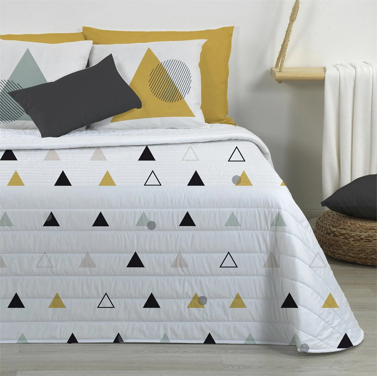 Colcha Bouti TIANGLE Mostaza 100gr Cama De 90 4 Colcha Bouti TIANGLE Mostaza 100gr Cama De 90 - Imagen 2