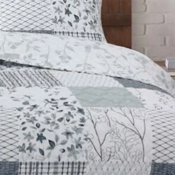 Colcha Bouti + Funda Cojín Cama De 90cm Kamal Donegal 11 Colcha Bouti + Funda Cojín Cama De 90cm Kamal Donegal -Forros De Cama Ventas 2024 6728abccc4a03c2c9ba2738ef00ca7d824cebaa8 58d0ce6ae3384b7981a1917378ec686a