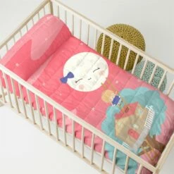Moon Dream Colcha Cuna (100x130 Cm) Multicolor -Forros De Cama Ventas 2024 6cb97300173cc44e6f9a3a09e2aaf3d8e62ccdac 9e8c2fa91578437388985c6d52fbe0ef
