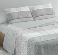 Colcha Bouti Estampada + Cojines Monsanto Cama De 90cm 180x260cm