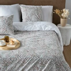 Guy Laroche Funda NórdicaPAMIU 140x200 Cm- Marrón 10 Guy Laroche Funda NórdicaPAMIU 140x200 Cm- Marrón -Forros De Cama Ventas 2024 ca3ca7d2786c220aa12dd07ab886c9149ff1e590 76f64c1884ff4da6b064e3eab95e7604