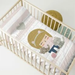 Kitty Colcha Cuna (100x130 Cm) Multicolor -Forros De Cama Ventas 2024 d829cee1938727bbd0c9dc7ce0eccd13e854d158 1db68206ad5a402a9ae14b496fd2e282